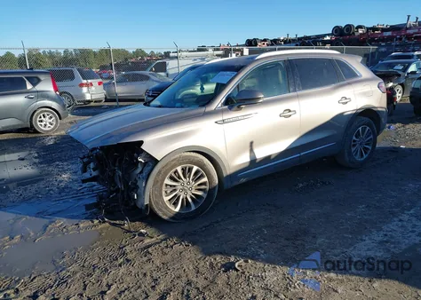 2019 Lincoln Nautilus Select z USA, uszkodzony, nr VIN 2LMPJ6K99KBL13379